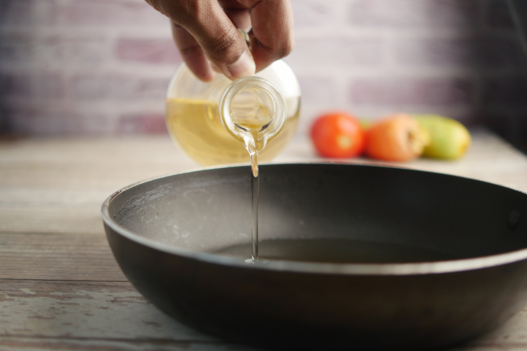 pouring-oil-into-a-bowl-a-detailed-cooking-prepara-2024-12-13-14-43-47-utc (1)